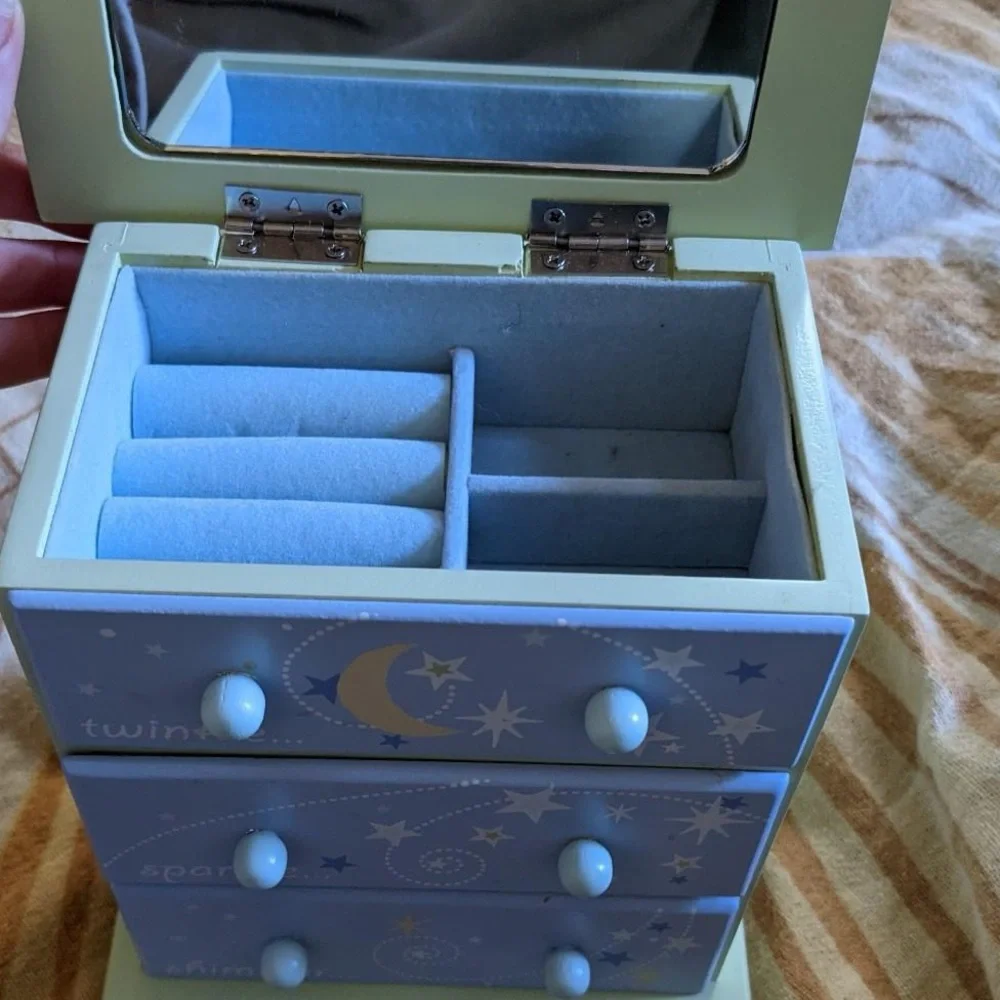 Vintage Mini Dresser Jewelry Box, drawers